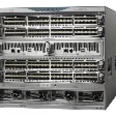 Cisco MDS 9706 Multilayer Director - Switch - rack-mountable - refurbished