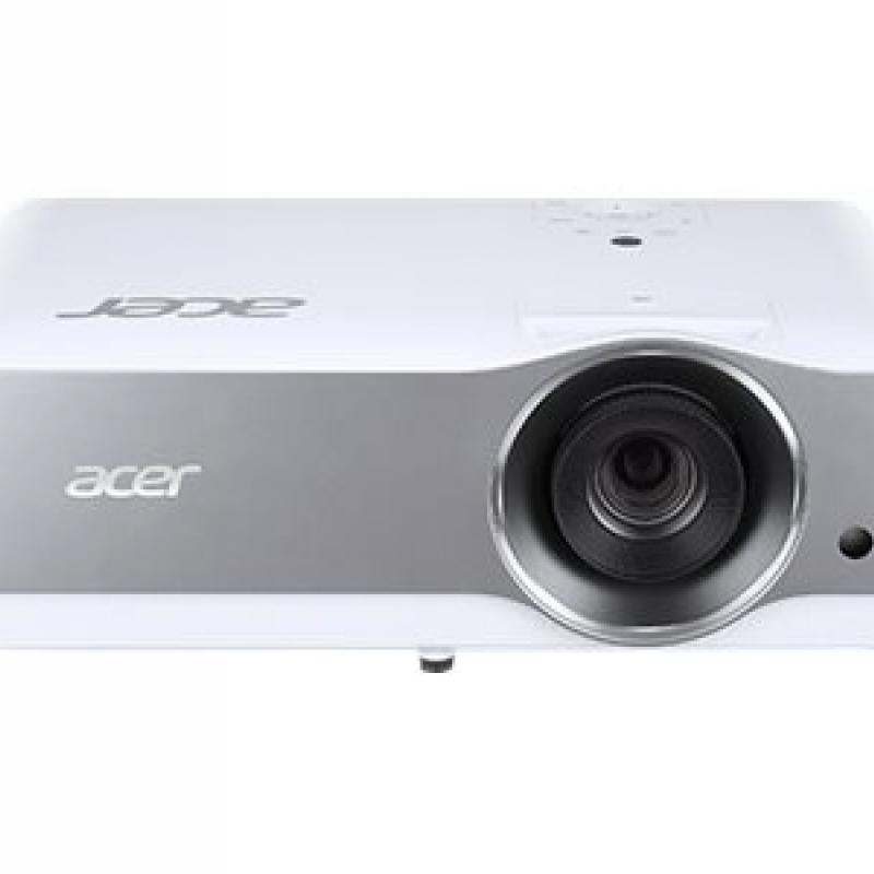 PROJECTORS/ 4K UHD 3840 X 2160
